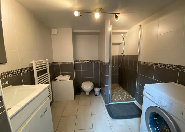 De La Marniere Mouchamps