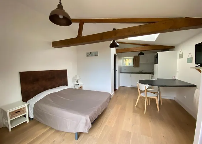 Ferienhaus De La Marniere *